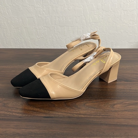 Lulus 9 Lelaya Black/Light Nude Ankle Strap Pointed Toe Pumps Workwear Classic - Picture 2 of 8